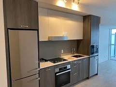 11 Lillian Street 1503, Toronto C10, ON M4S 0A5
