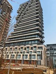 20 Inn on the park Drive 1635, Toronto C13, ON M3C 0P8