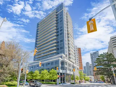 Condo Apartment in Toronto