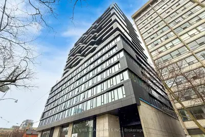 Condo Apartment in Toronto