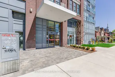 Condo Apartment in Toronto