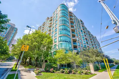 Condo Apartment in Toronto