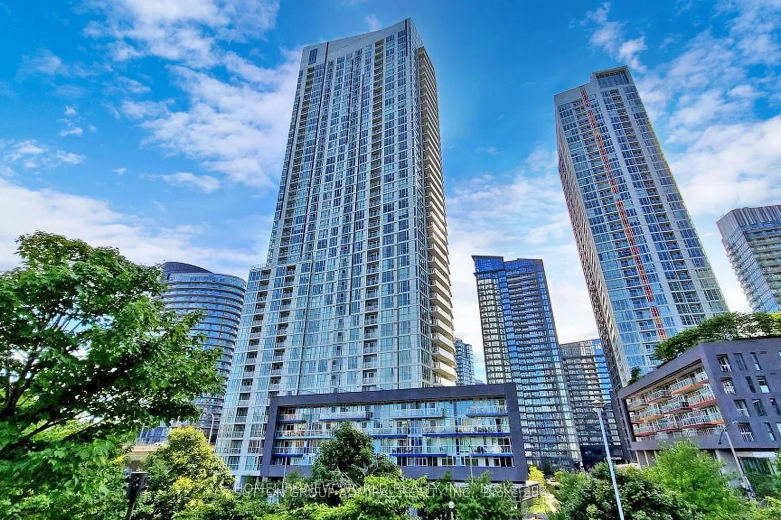 85 Queens Wharf Road 712, Toronto C01, ON M5V 0J9