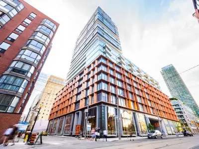 Condo Apartment in Toronto