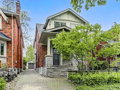 Detached in Toronto