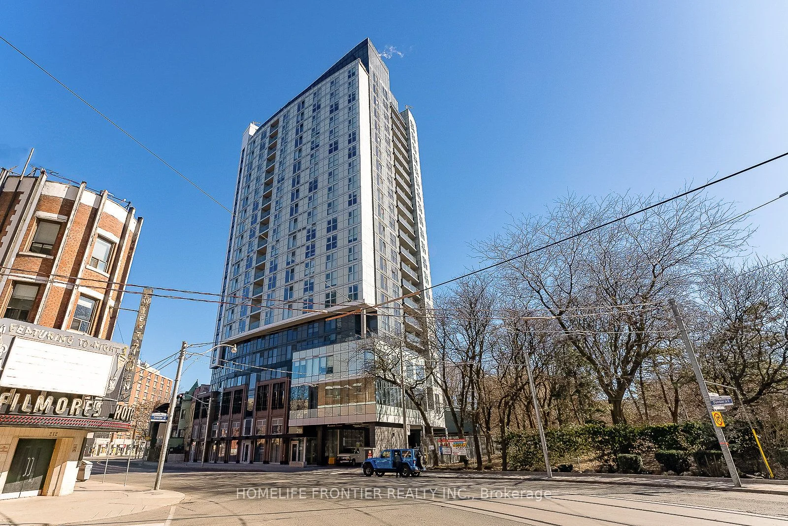 Condo Apartment in Toronto