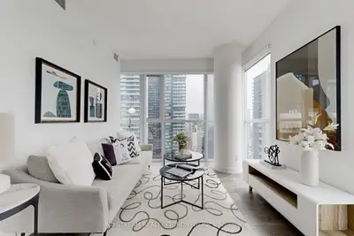 Condo Apartment in Toronto