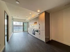 3 Concord Cityplace Way 2001, Toronto C01, On M5v 0x3