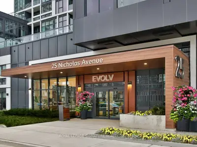 Condo Apartment in Toronto