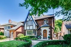 727 Avenue Road L, Toronto C02, ON M5P 2J9