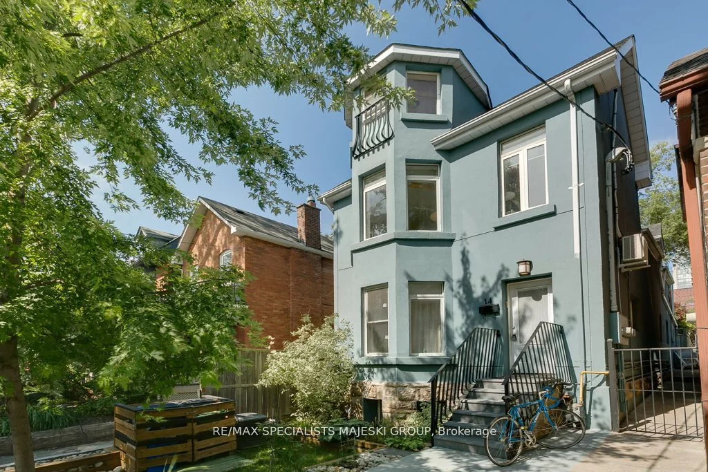14 Helena Avenue Bsmnt, Toronto C02, On M6g 2h2