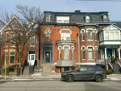 Multiplex in Toronto