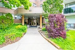 30 Sunrise Avenue 301, Toronto C13, ON M4A 2R3
