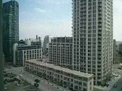 38 Grand Magazine Street 1632, Toronto C01, On M5v 0b1