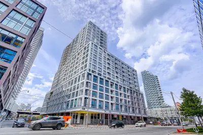Condo Apartment in Toronto