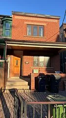 143 Markham Street 2nd floor, Toronto C01, ON M6J 2G4