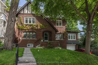 Detached in Toronto