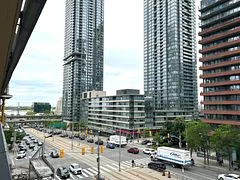 3 Concord Cityplace Way 527, Toronto C01, ON M5V 0X4
