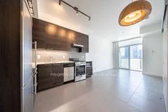 1 Market Street 1401, Toronto C08, On M5e 0a2