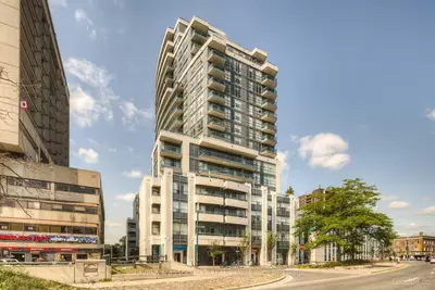 Condo Apartment in Toronto