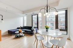 32 Camden Street 702, Toronto C01, ON M5V 1V1