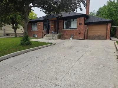 Detached in Toronto