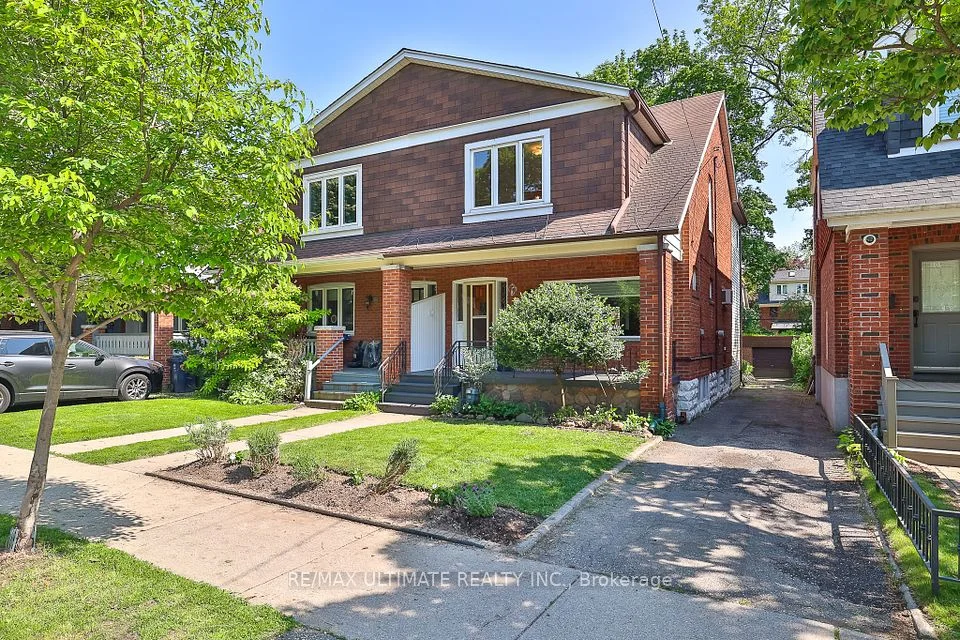467 Hillsdale Avenue E, Toronto C10, ON M4S 1V1