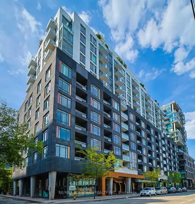 Condo Apartment in Toronto