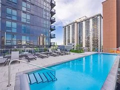 101 Erskine Avenue 803, Toronto C10, On M4p 1y5