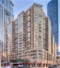 44 Gerrard Street W 1009, Toronto C01, On M5g 2k2