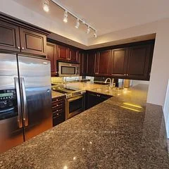 900 Mount Pleasant Road 305, Toronto C10, On M4p 3j9