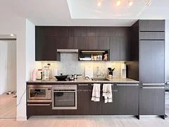 90 Queens Wharf Road 815, Toronto C01, ON M5V 0J4