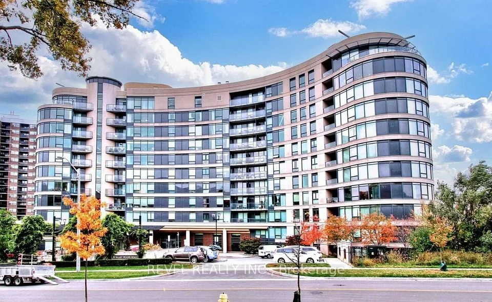 18 Valley Woods Road Gph 06, Toronto C13, On M3a 0a1