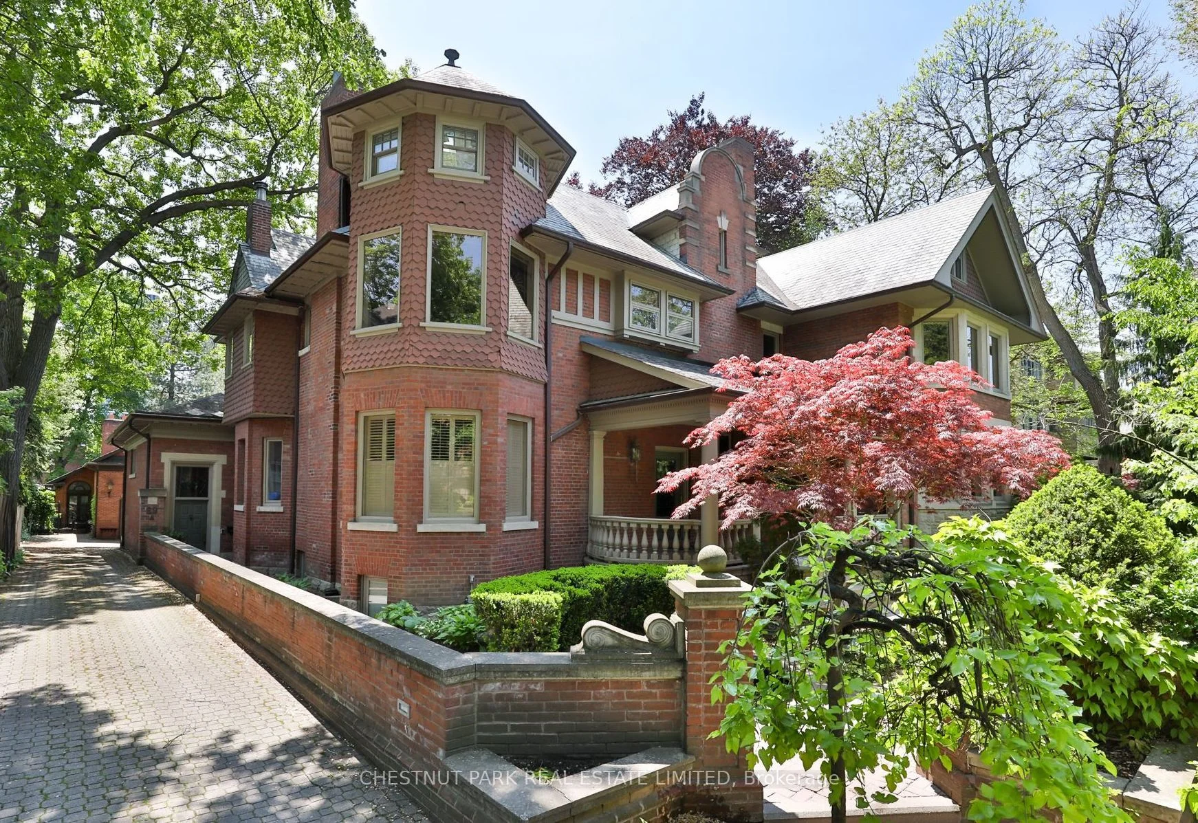 89 Elm Avenue 2-W, Toronto C09, ON M4W 1N9