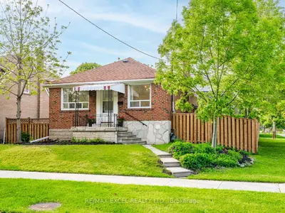 Detached in Toronto