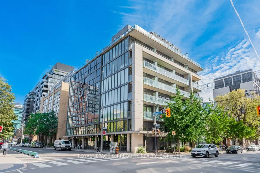 533 Richmond Street W 402, Toronto C01, ON M5V 3Y1