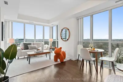 Condo Apartment in Toronto