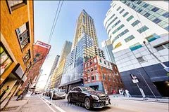 87 Peter Street 3905, Toronto C01, On M5v 0p1