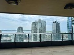 1 Concord Cityplace Way 3507, Toronto C01, On M5v 0x3