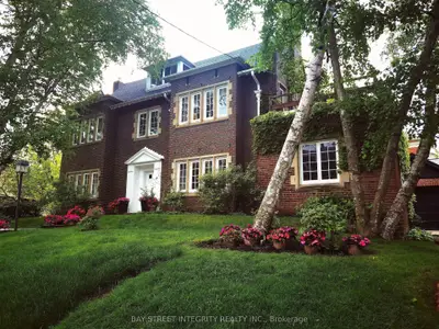 Detached in Toronto