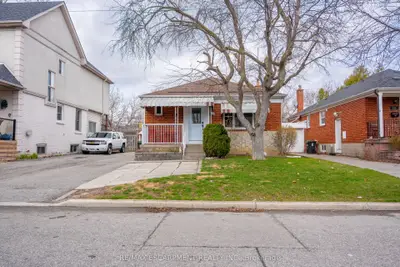 Detached in Toronto