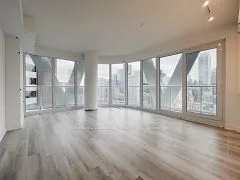 230 Simcoe Street 2514, Toronto C01, On M5t 1t4