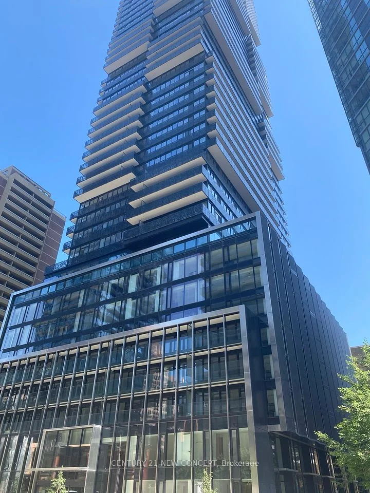 55 Charles Street E 805, Toronto C08, ON M4Y 0J1