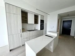 11 Yorkville Avenue 5501, Toronto C02, ON M4W 1L2