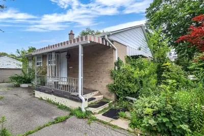 Detached in Toronto