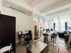 135 Dalhousie Street 207, Toronto C08, On M5b 2s1