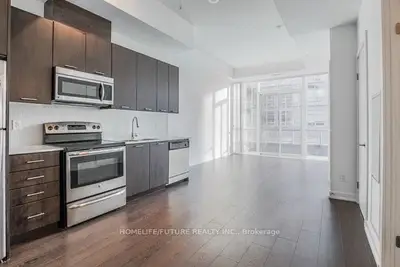 Condo Apartment in Toronto