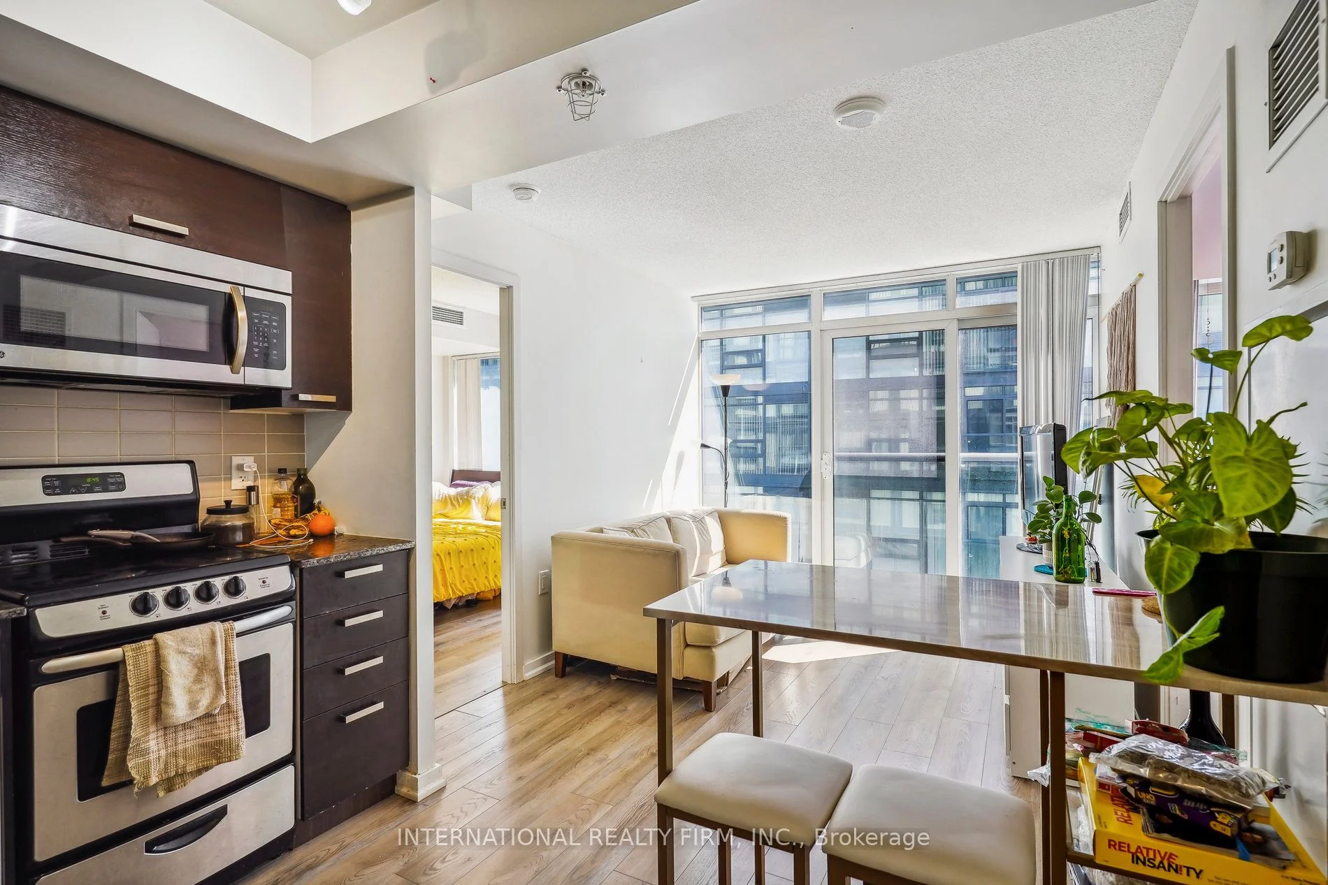 36 Lisgar Street 1907W, Toronto C01, ON M6J 0C7