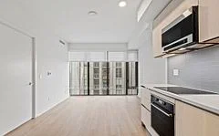 8 Cumberland Street 2009, Toronto C02, ON M4W 0B6