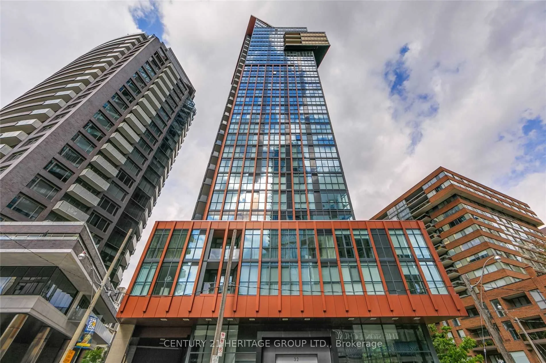 32 Davenport Road 2508, Toronto C02, ON M5R 1H3